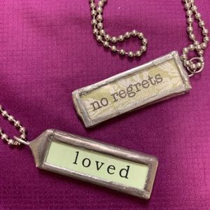Set of Two Necklaces No Regrets, Loved